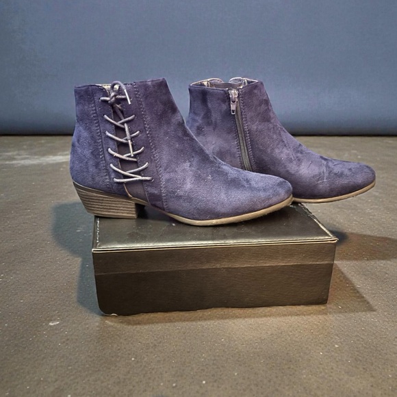 Refresh Shoes - Refresh Navy Suede Ankle Booties